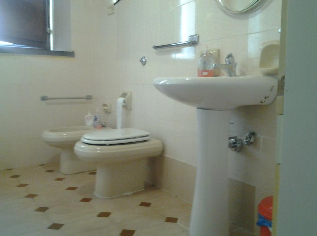 B&B Su Semucu Ballao 部屋 写真